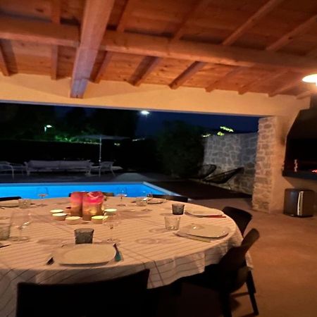 Modern Villa With Private Pool In Malauc N Malaucene Exterior photo