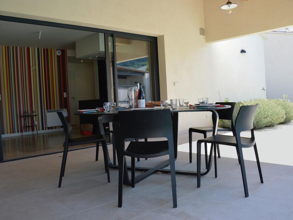 Modern Villa With Private Pool In Malauc N Malaucene Exterior photo